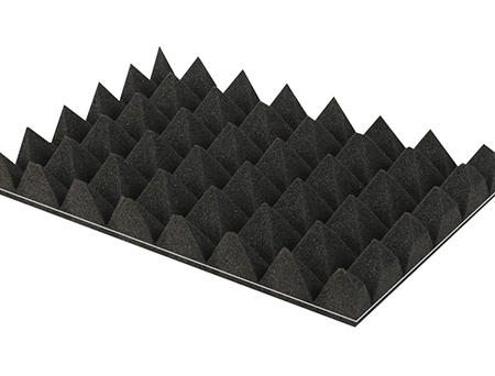 bariyerli akustik piramit sünger m2 fiyatları